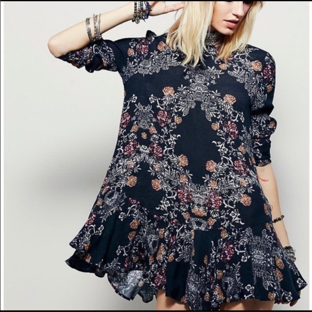 Free People Smooth Talker Tunic in Raven